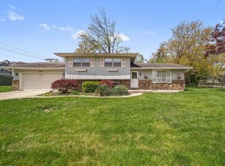 201 41st St, Downers Grove, IL 60515