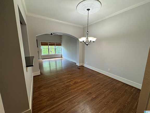 3rd image of 2088 Eagle Ridge Dr