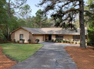 235 Merion Cir, Pinehurst, NC 28374