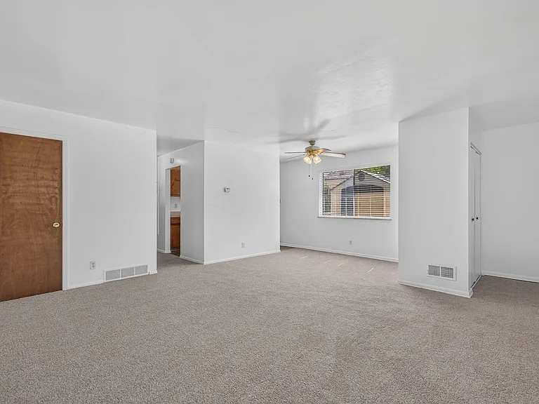 6810 W Mexico Dr — Photo 10