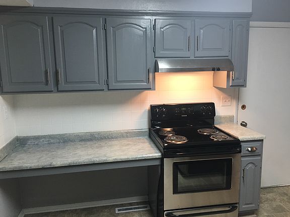 3rd image of 11300 E 50th St