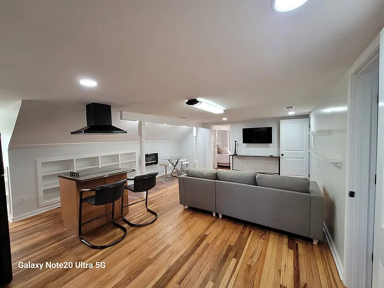 2137 Madison Ave #2137 MADISON AVE — Photo 24