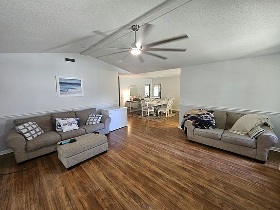 4th image of 8587 Cedar Trace Dr.