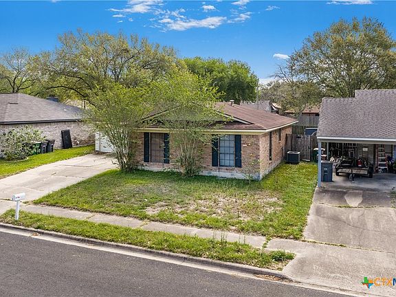 2nd image of 202 Georgia Ln