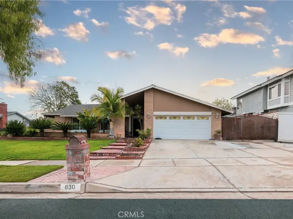 830 Aspen St, Corona, CA 92879