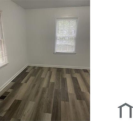 2nd image of 1403 Alverado Way