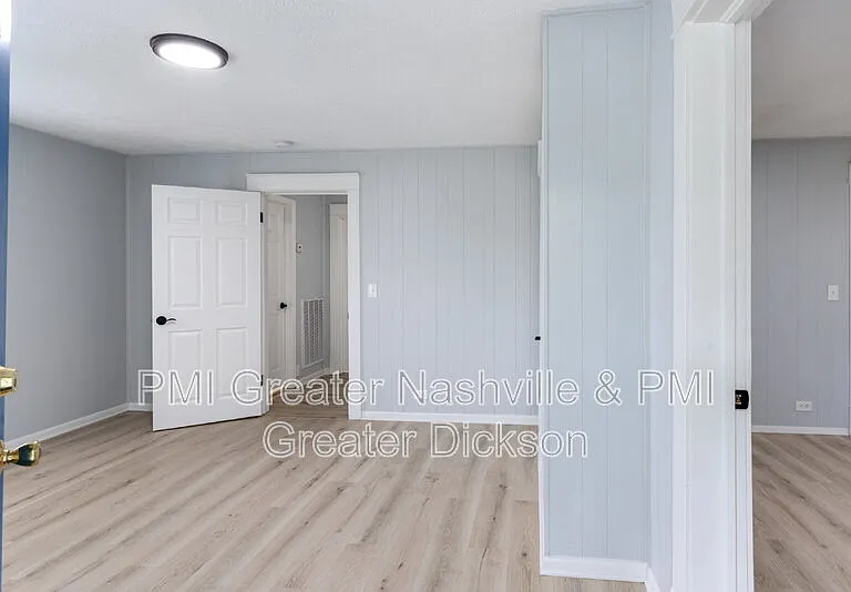 4859 Highway 100 — Photo 9