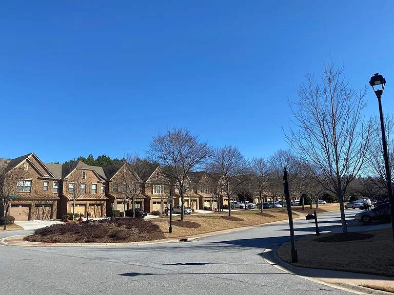 1818 Caswell Pkwy — Photo 17