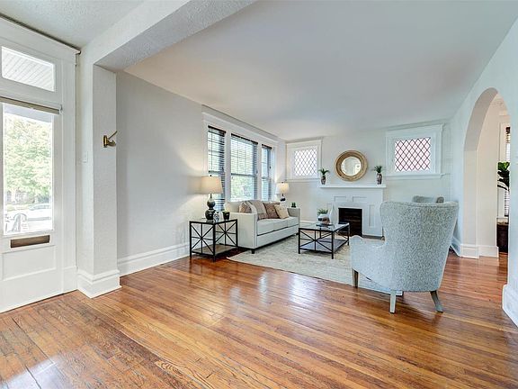 2nd image of 5928 Waterman Blvd