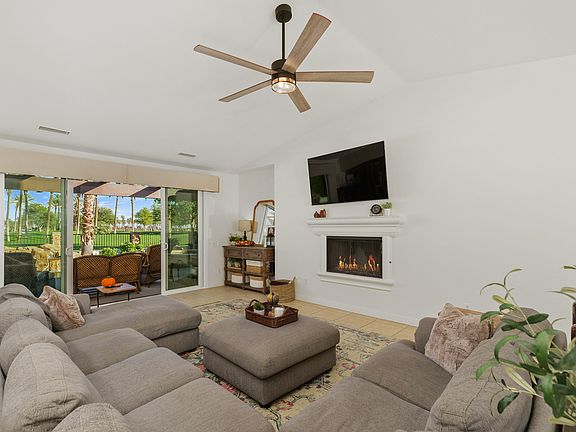 5th image of 56408 Palms Dr