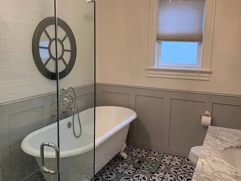 624 E 18th Ave #4 — Photo 8