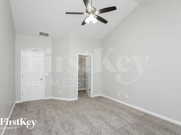 731 Mallard Dr — Photo 7
