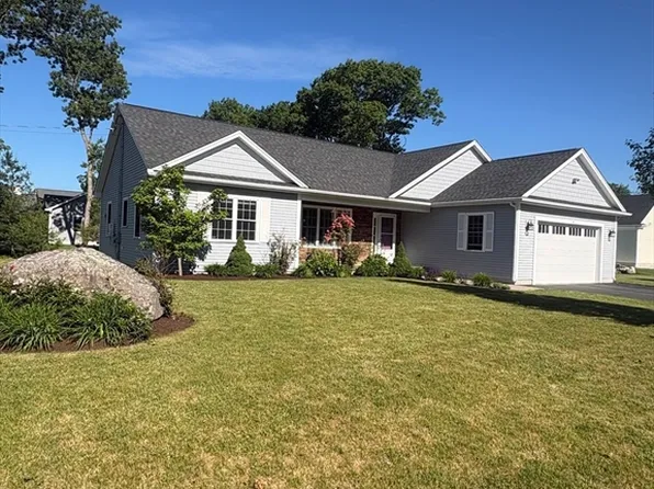 49 Pheasant Hill Rd, Attleboro, MA 02703