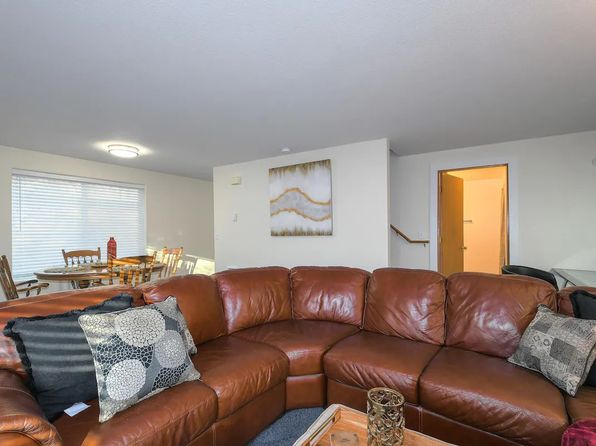 8601 NE 27th Cir APT A