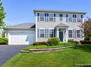 401 Manchester Rd, Oswego, IL 60543