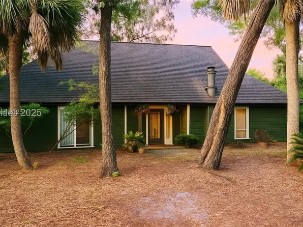 3 Flamingo St, Hilton Head, SC 29928