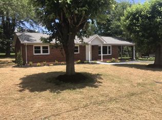312 Dearman St, Smithville, TN 37166