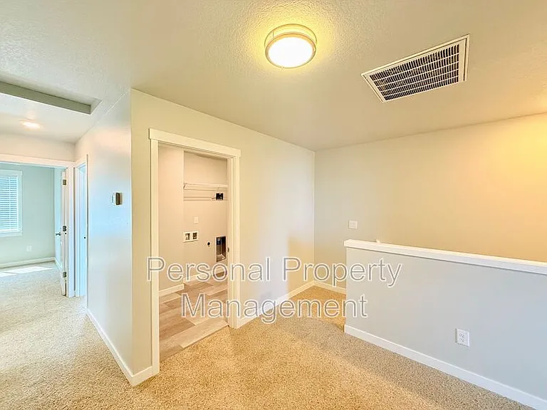 417 NE Repass Rd #2 — Photo 10