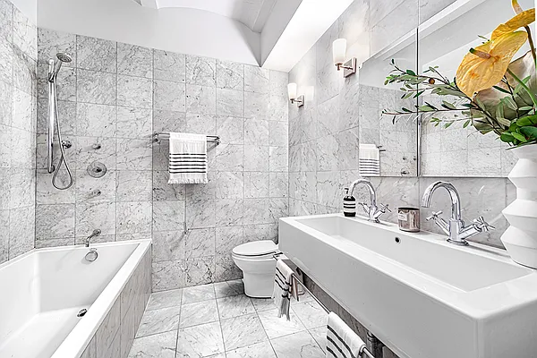 Sold by Compass | media 19