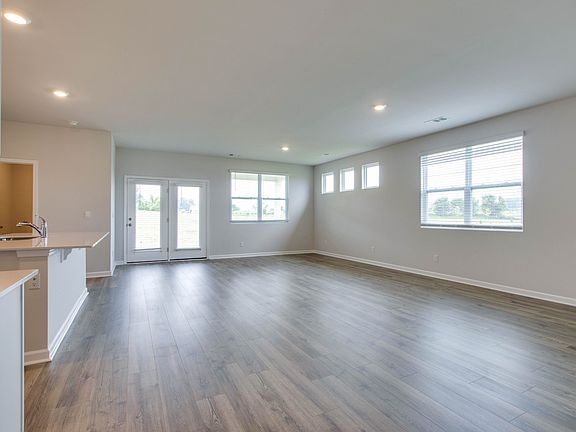 4th image of 6374 Japonica Ln Lot 212