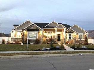 6142 W Chapel Dr, Highland, UT 84003