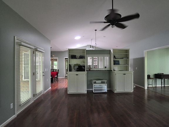 Built-in Shelving for Easy Organization