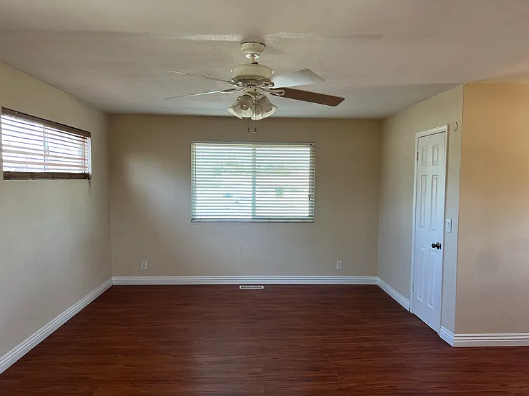14985 Genesee Rd — Photo 21