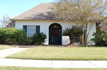 1st image of 16717 Dovewood Ave