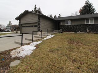 914 Summit Dr, Cheney, WA 99004