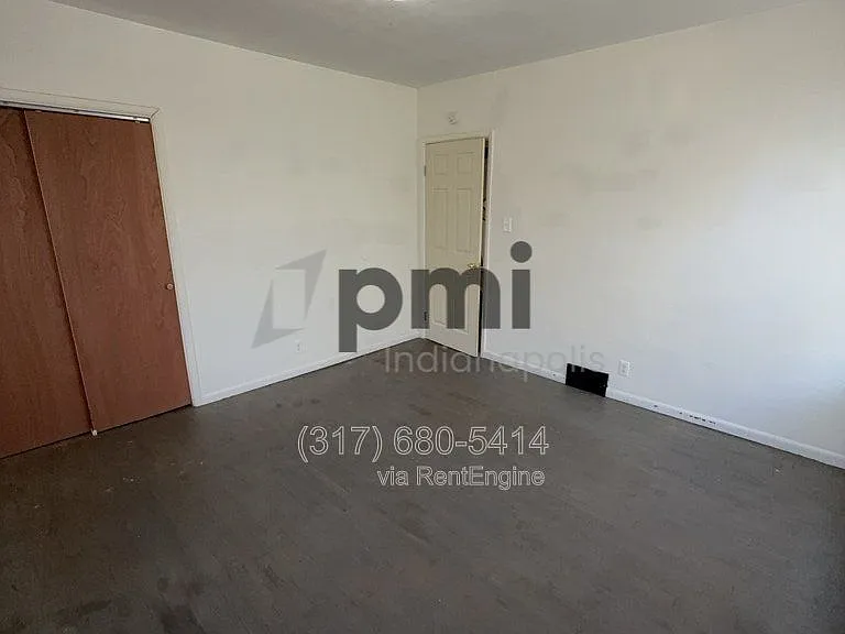 2613 Louise St — Photo 22