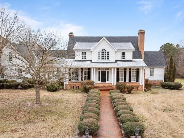 1200 Spring Valley Lake Rd, Henderson, NC 27537