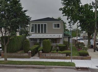 25502 149th Ave, Rosedale, NY 11422