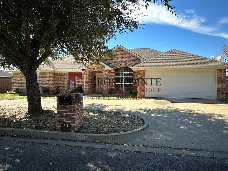 418 Amanda Ct