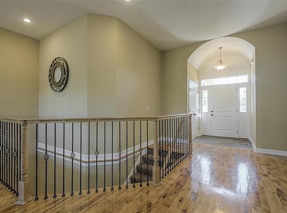 5th image of 3404 N 128th St