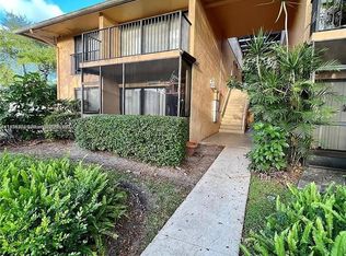 5841 Washington St APT 61, Hollywood, FL 33023