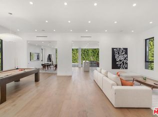 842 N Sierra Bonita Ave, Los Angeles, CA 90046