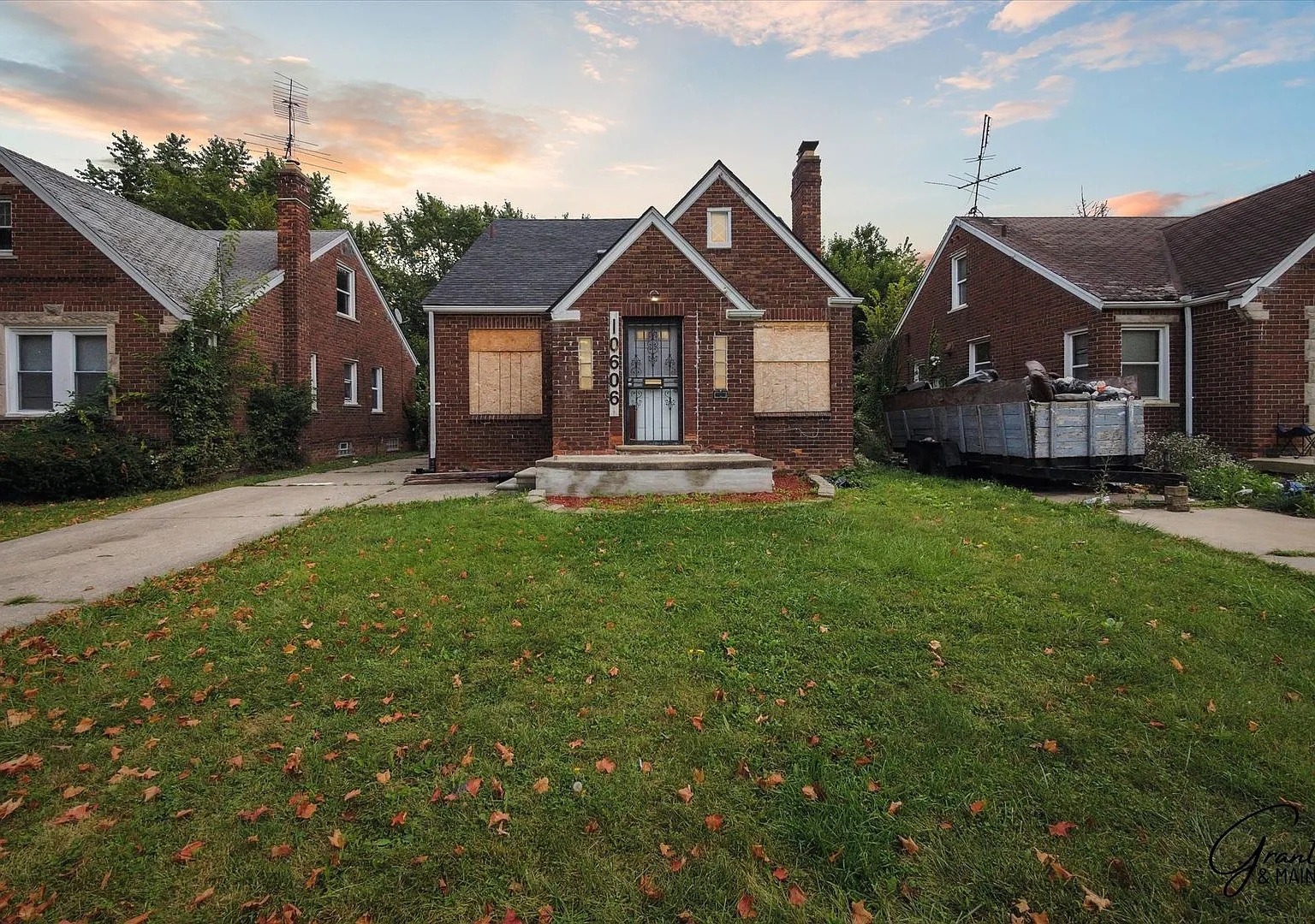 $1,300/month - 3 Bed 1 Bath Single Family Home in Detroit — Photo 1