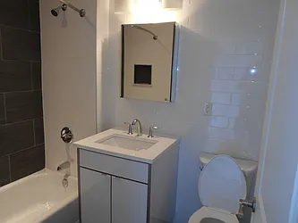 Rented by NY Space Finders Inc.