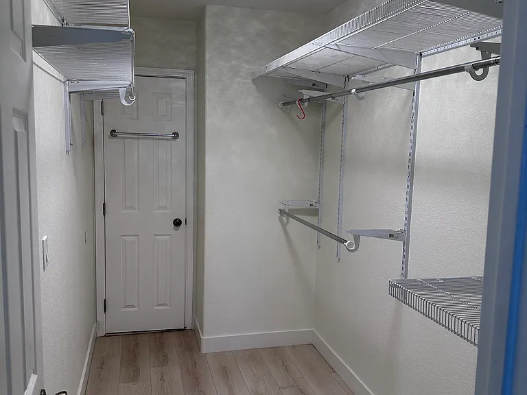 1541 Calavo Rd — Photo 12