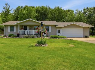 E10725 Us Highway 12, Fall Creek, WI 54742