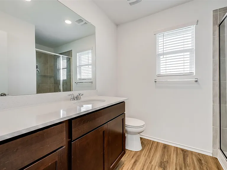 1545 Cobblecrest Ln — Photo 37