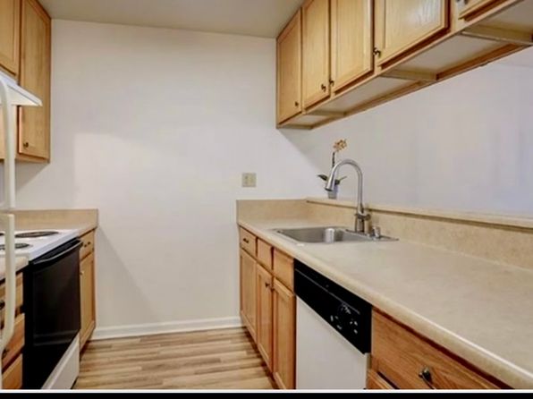1540 Center Rd APT 275