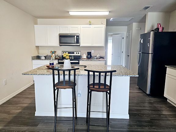 4th image of 9126 Aegean Cir