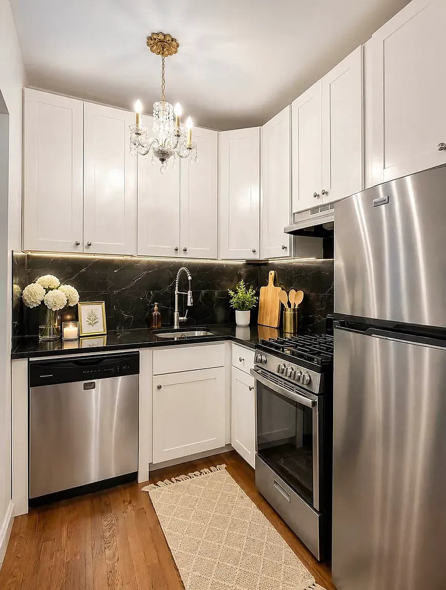 11 Maiden Lane — Photo 2