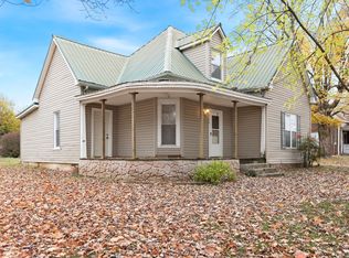 208 S Russell St, Portland, TN 37148