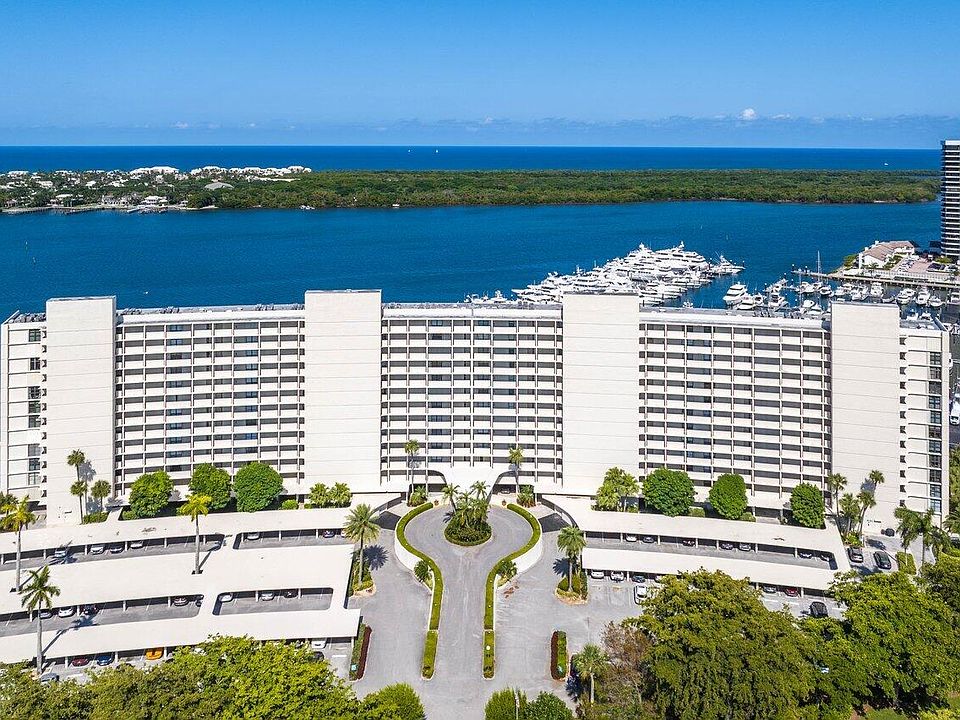 1st image of 124 Lakeshore Drive #G35