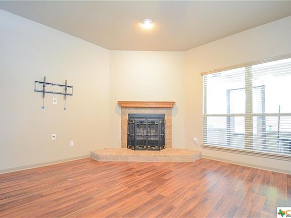 4th image of 3505 Dalton St