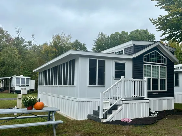 348 Rainbow Shores Rd #T2, Pulaski, NY 13142