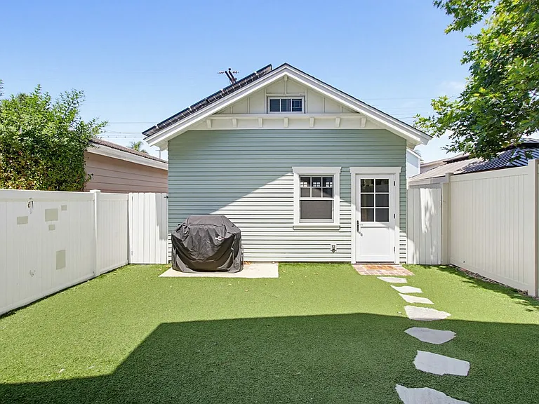 464 C Ave — Photo 28