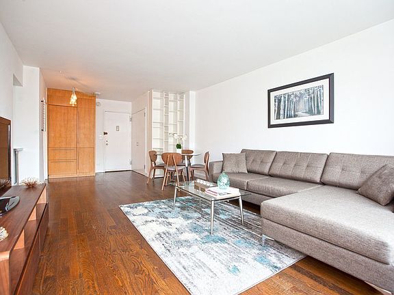 3rd image of 54 8th Ave #9G